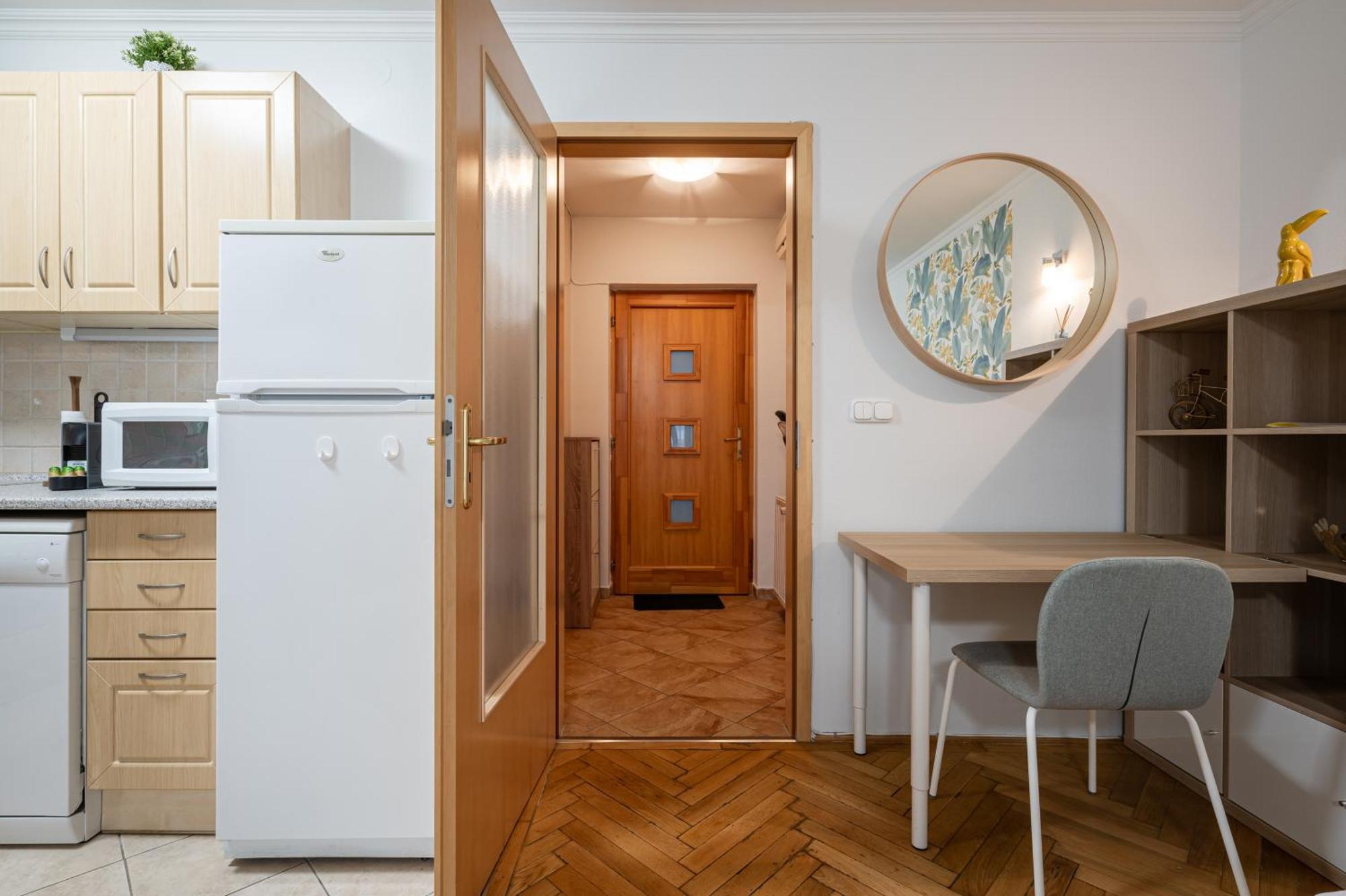 Moonlit Muse Studio Home Budapest Esterno foto