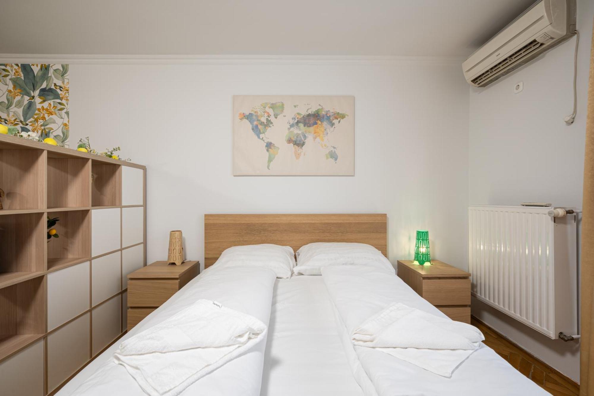Moonlit Muse Studio Home Budapest Esterno foto